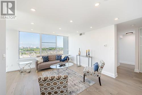 1404 - 1360 Rathburn Road E, Mississauga (Rathwood), ON - Indoor Photo Showing Living Room