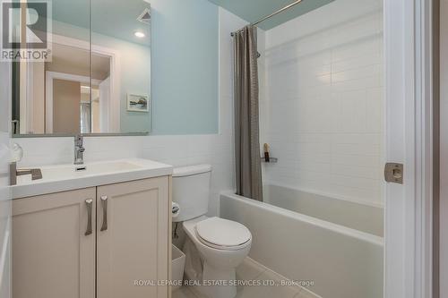 404 - 1 Old Mill Drive, Toronto (High Park-Swansea), ON - Indoor Photo Showing Bathroom