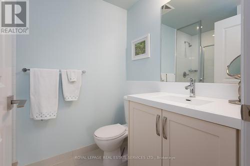 404 - 1 Old Mill Drive, Toronto (High Park-Swansea), ON - Indoor Photo Showing Bathroom