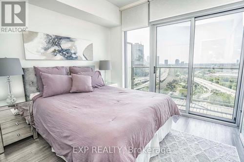 1705 - 105 The Queensway, Toronto (High Park-Swansea), ON - Indoor Photo Showing Bedroom