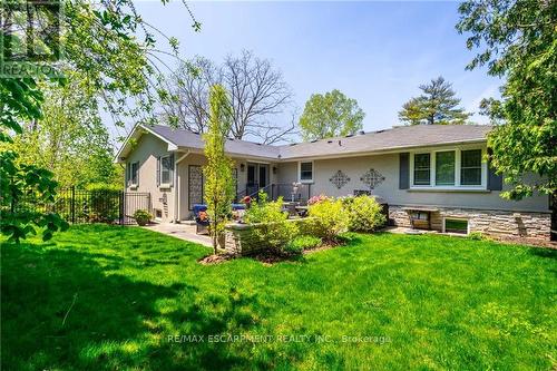 4306 Lakeshore Road, Burlington (Shoreacres), ON - Outdoor