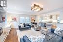 4306 Lakeshore Road, Burlington (Shoreacres), ON  - Indoor Photo Showing Living Room 