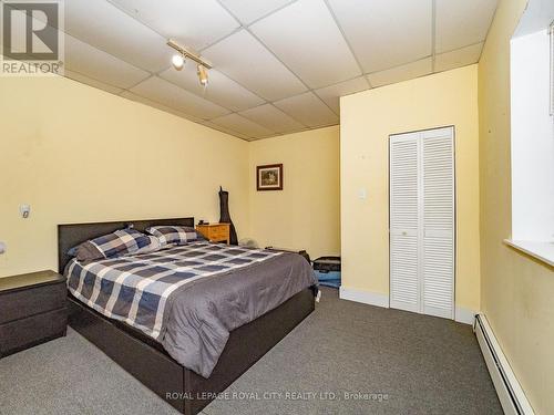 5 William Street, Bracebridge, ON - Indoor Photo Showing Bedroom