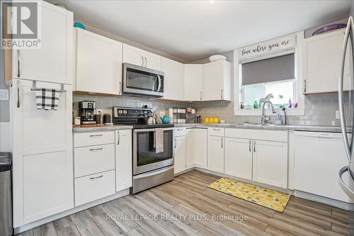 80 Haynes Avenue, St. Catharines, ON - Indoor Photo Showing Kitchen