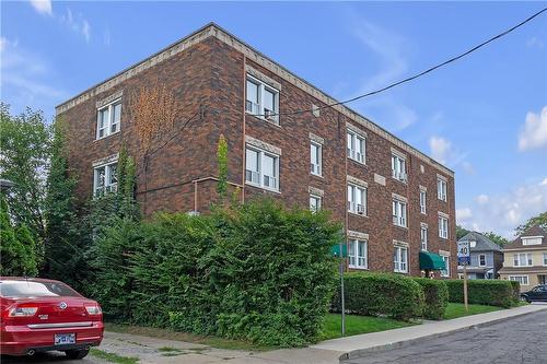 97 Connaught Avenue S|Unit #9, Hamilton, ON - Outdoor