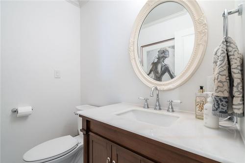 360 North Shore Boulevard E, Burlington, ON - Indoor Photo Showing Bathroom