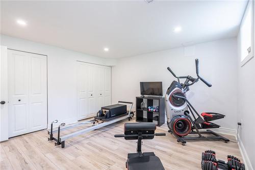 360 North Shore Boulevard E, Burlington, ON - Indoor Photo Showing Gym Room