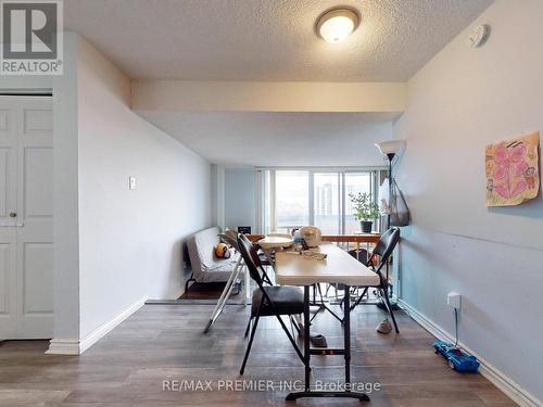 903 - 5 San Romano Way, Toronto, ON - Indoor Photo Showing Dining Room