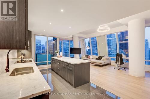 4804 - 8 The Esplanade, Toronto (Waterfront Communities), ON - Indoor