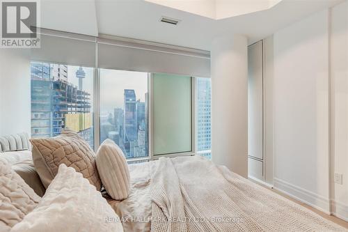 4804 - 8 The Esplanade, Toronto (Waterfront Communities), ON - Indoor Photo Showing Bedroom