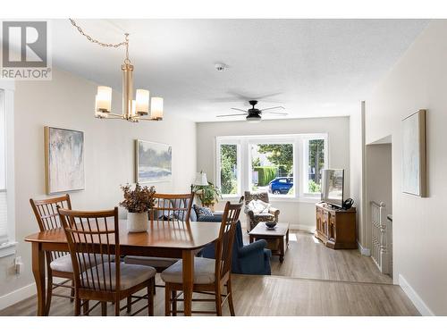 1586 Carshyl Court, Kelowna, BC - Indoor Photo Showing Dining Room