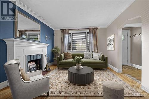 1217 Anoka Street, Ottawa, ON - Indoor Photo Showing Living Room With Fireplace