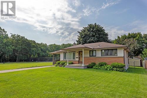 107 Tweedsmuir Avenue, London, ON - Outdoor