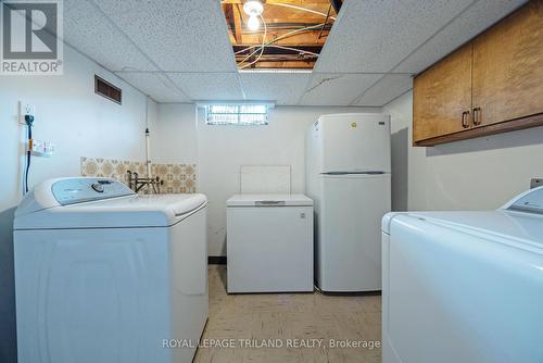 107 Tweedsmuir Avenue, London, ON - Indoor Photo Showing Laundry Room