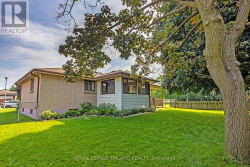 107 Tweedsmuir Avenue, London, ON - Outdoor