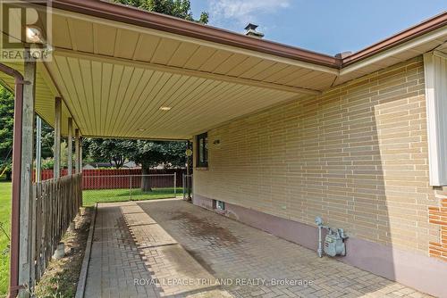 107 Tweedsmuir Avenue, London, ON - Outdoor With Exterior