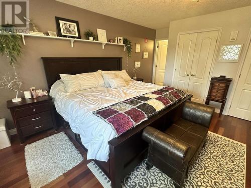 5543 Maxhamish Crescent, Fort Nelson, BC - Indoor Photo Showing Bedroom