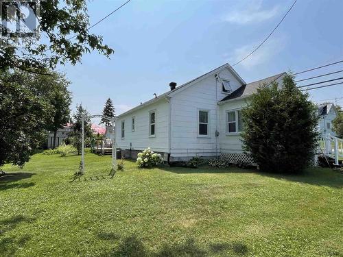 400 Marcella St, Temiskaming Shores, ON - Outdoor