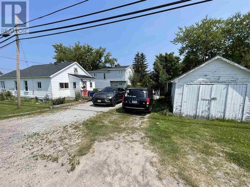 400 Marcella St, Temiskaming Shores, ON - Outdoor