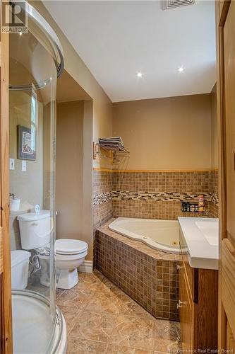 141 St. George Street, Sussex, NB - Indoor Photo Showing Bathroom