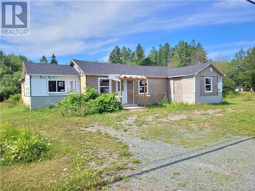 236 Rue Principale, Pointe-Verte, NB - Outdoor