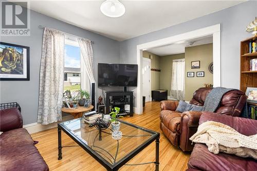 88 Pacific Avenue, Moncton, NB - Indoor Photo Showing Living Room