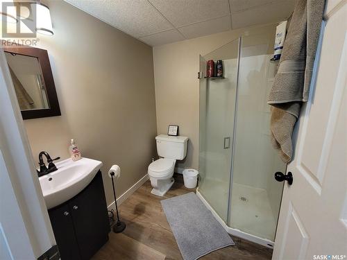 619 Loon Crescent, Loon Lake, SK - Indoor Photo Showing Bathroom