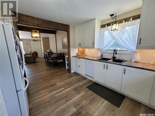 619 Loon Crescent, Loon Lake, SK - Indoor Photo Showing Kitchen