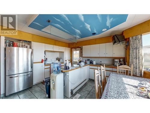 18255 3 Highway, Osoyoos, BC - Indoor