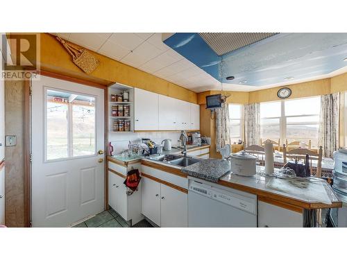 18255 3 Highway, Osoyoos, BC - Indoor Photo Showing Kitchen With Double Sink