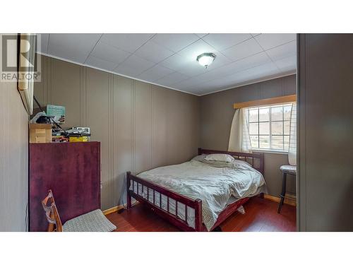 18255 3 Highway, Osoyoos, BC - Indoor Photo Showing Bedroom