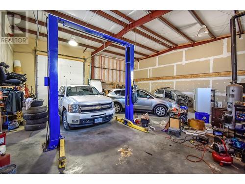 18255 3 Highway, Osoyoos, BC - Indoor Photo Showing Garage