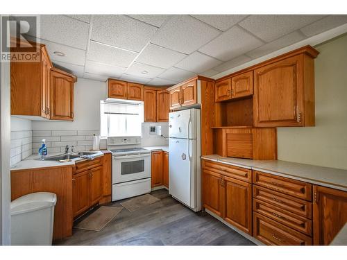 18255 3 Highway, Osoyoos, BC - Indoor Photo Showing Kitchen With Double Sink