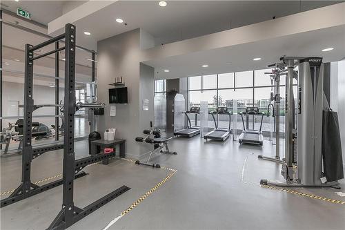 2081 Fairview Street|Unit #1404, Burlington, ON - Indoor Photo Showing Gym Room