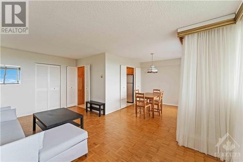 3360 Southgate Road Unit#1905, Ottawa, ON - Indoor