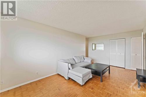 3360 Southgate Road Unit#1905, Ottawa, ON - Indoor