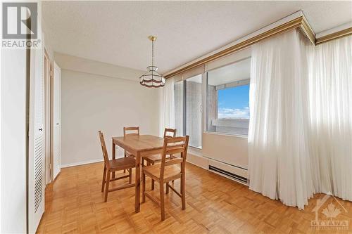 3360 Southgate Road Unit#1905, Ottawa, ON - Indoor Photo Showing Dining Room