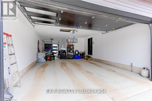 86 Optimist Drive, Southwold (Talbotville), ON - Indoor Photo Showing Garage