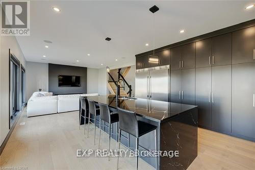 86 Optimist Drive, Southwold (Talbotville), ON - Indoor Photo Showing Kitchen