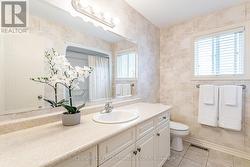 2nd floor 4 pc bathroom - 