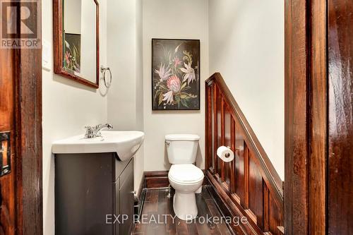 80 Spadina Avenue, Hamilton (Gibson), ON - Indoor Photo Showing Bathroom