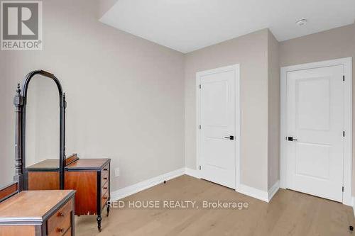 942 Isaac Phillips Way, Newmarket (Summerhill Estates), ON - Indoor Photo Showing Other Room