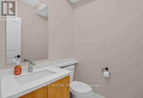 942 Isaac Phillips Way, Newmarket (Summerhill Estates), ON - Indoor Photo Showing Bathroom