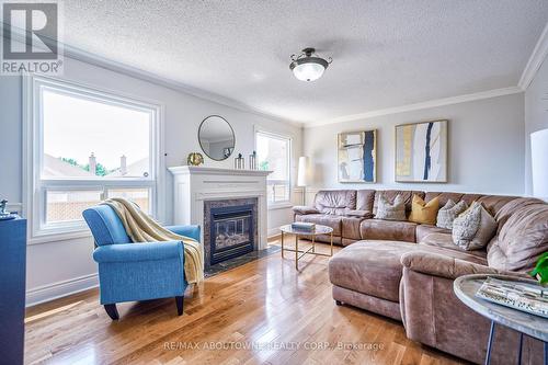 1348 Pilgrims Way, Oakville (Glen Abbey), ON - Indoor Photo Showing Living Room With Fireplace