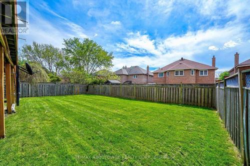 1348 Pilgrims Way, Oakville (Glen Abbey), ON - Outdoor With Backyard