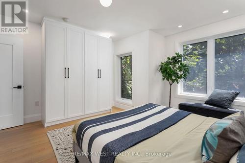 58 Springhurst Avenue, Toronto (South Parkdale), ON - Indoor Photo Showing Bedroom