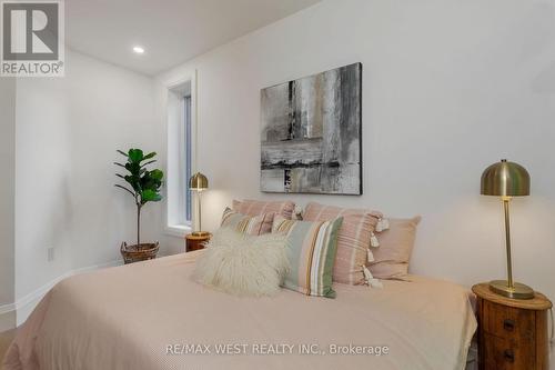 58 Springhurst Avenue, Toronto (South Parkdale), ON - Indoor Photo Showing Bedroom