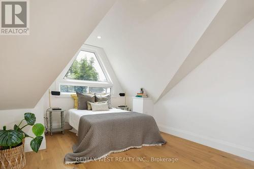 58 Springhurst Avenue, Toronto (South Parkdale), ON - Indoor Photo Showing Bedroom