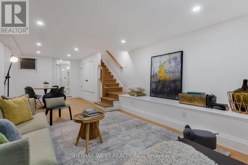 58 Springhurst Avenue, Toronto (South Parkdale), ON - Indoor Photo Showing Living Room