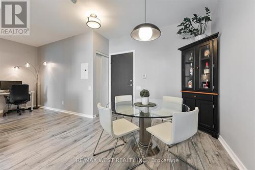 2113 - 103 The Queensway Avenue, Toronto (High Park-Swansea), ON - Indoor Photo Showing Dining Room